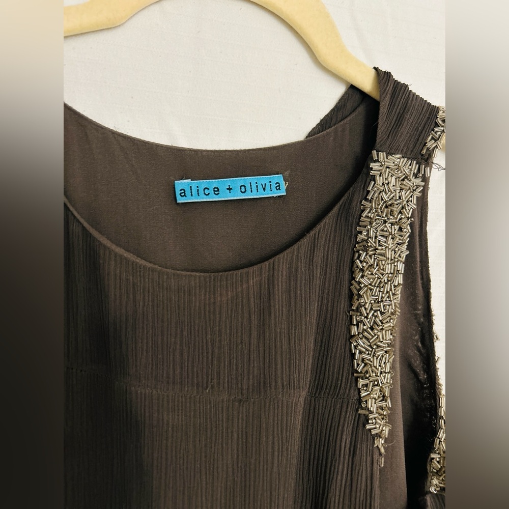 Alice + Olivia Gray Beaded Sheer Tank Top - Size 2 - Picture 3 of 4